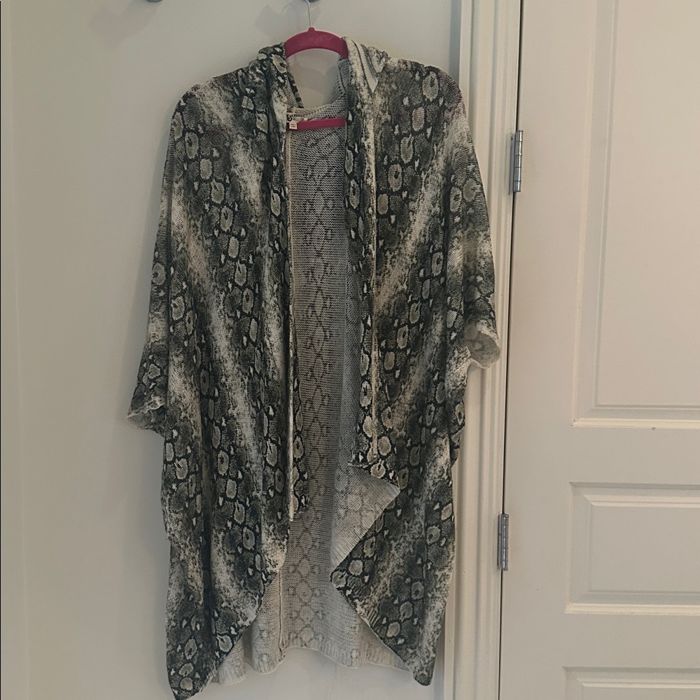 Show me your MuMu Snakeskin Print Kimono Cardigan